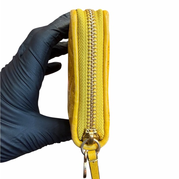 Tory Burch Fleming Zip Continental Wallet  (A715) - Picture 4 of 14